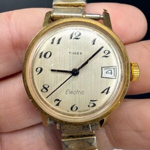 Vintage Timex Electric Watch Gold Tone Date Expansion Band Mens UNTESTED6in